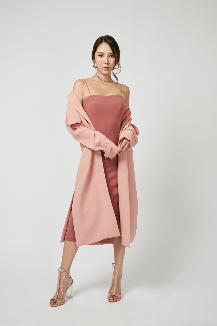 ทริค Mix & Match เสื้อผ้าให้โดดเด่น มีสไตล์ของ 4 กูรูคนดัง พร้อมอัปเดตเทรนด์ปี 2019