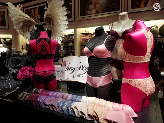 ชุดชั้นใน Victoria’s Secret