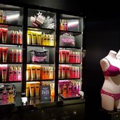 ชุดชั้นใน Victoria’s Secret