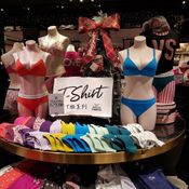 ชุดชั้นใน Victoria’s Secret