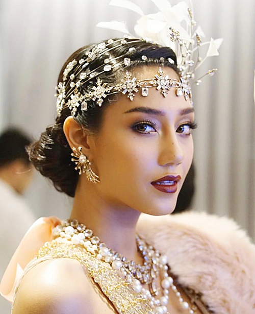 ตามส่อง 20 เมคอัพลุคของ "นิโคลีน พิชาภา" รองอันดับ 1 Miss World 2018