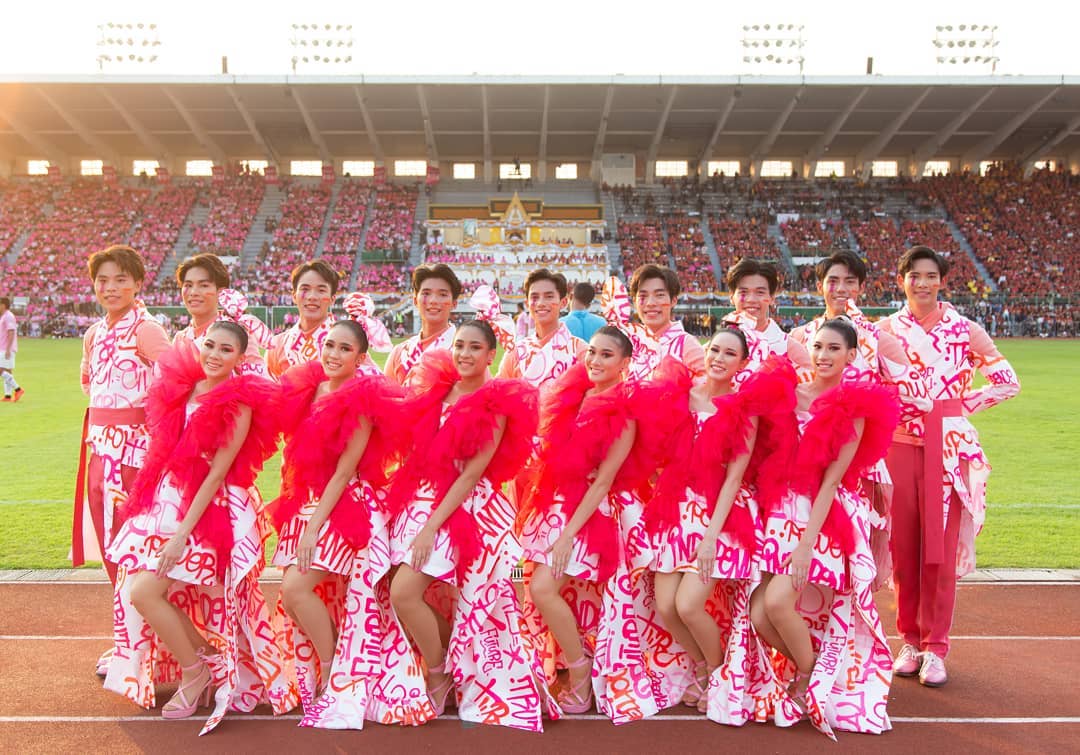 ชุดเชียร์ลีดเดอร์ จุฬาฯ 