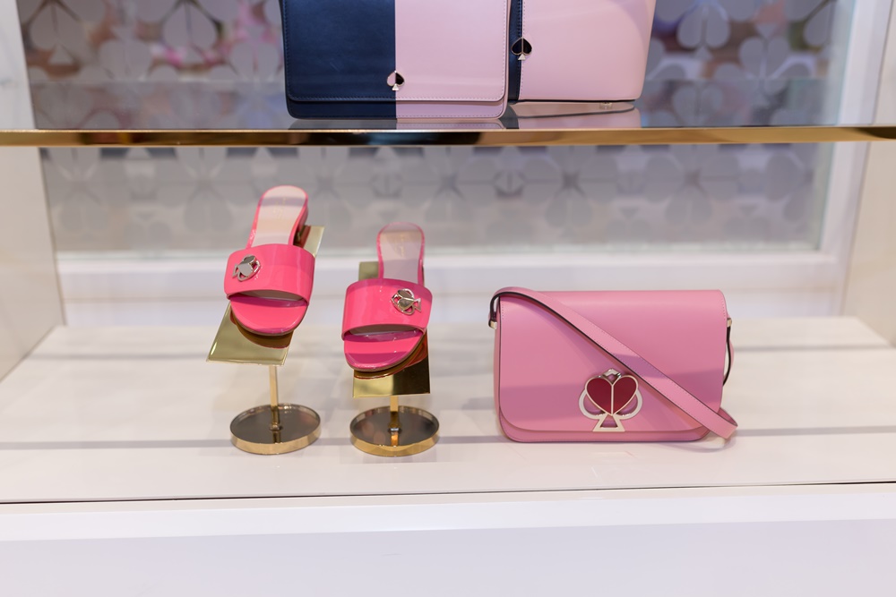 kate spade NEW YORK