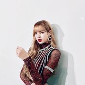 ลิซ่า BLACKPINK