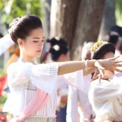 ญาญ่า อุรัสยา กลิ่นกาสะลอง