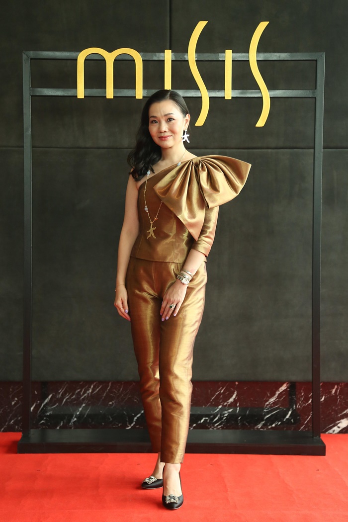 เครื่องประดับ MISIS