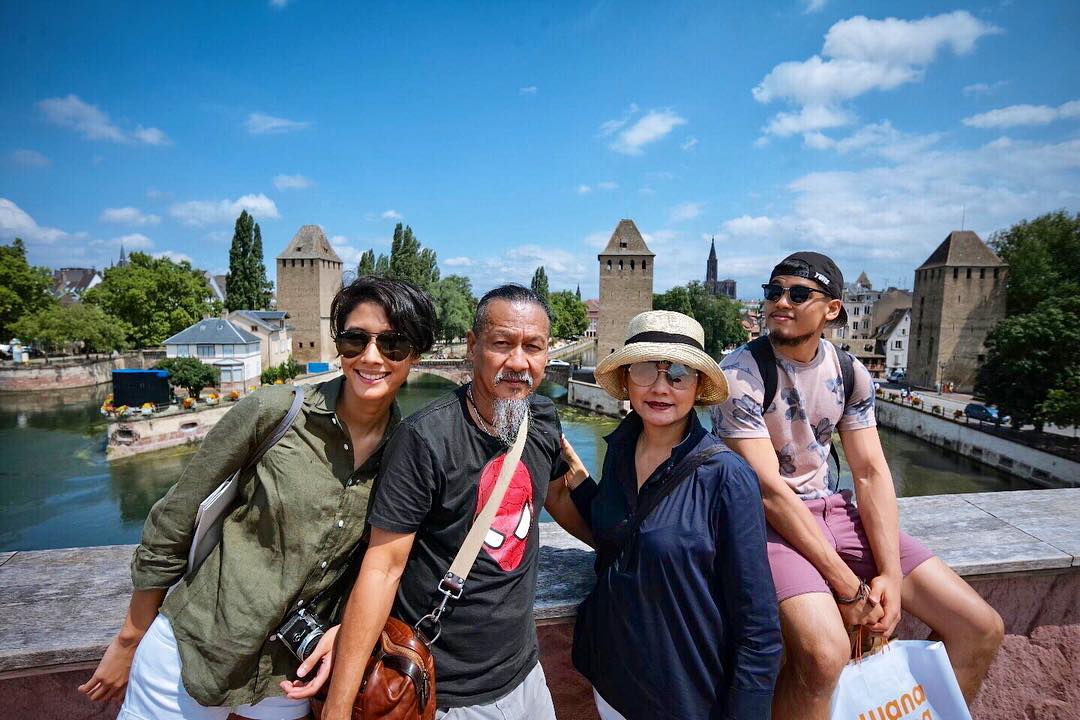 บีบี เอกนรี