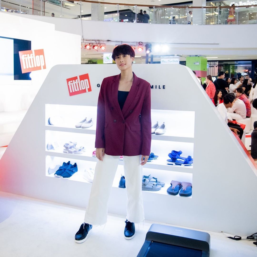 บีบี เอกนรี