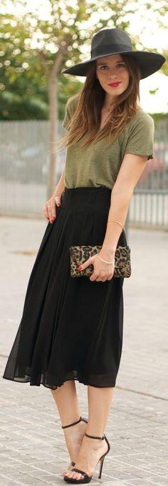 เทรนด์กระโปรง midi skirt