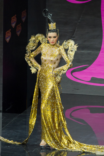 มิสยูนิเวิร์ส 2013 ชุดประจําชาติ