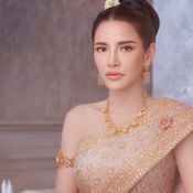 อ้อม พิยดา ชุดไทย