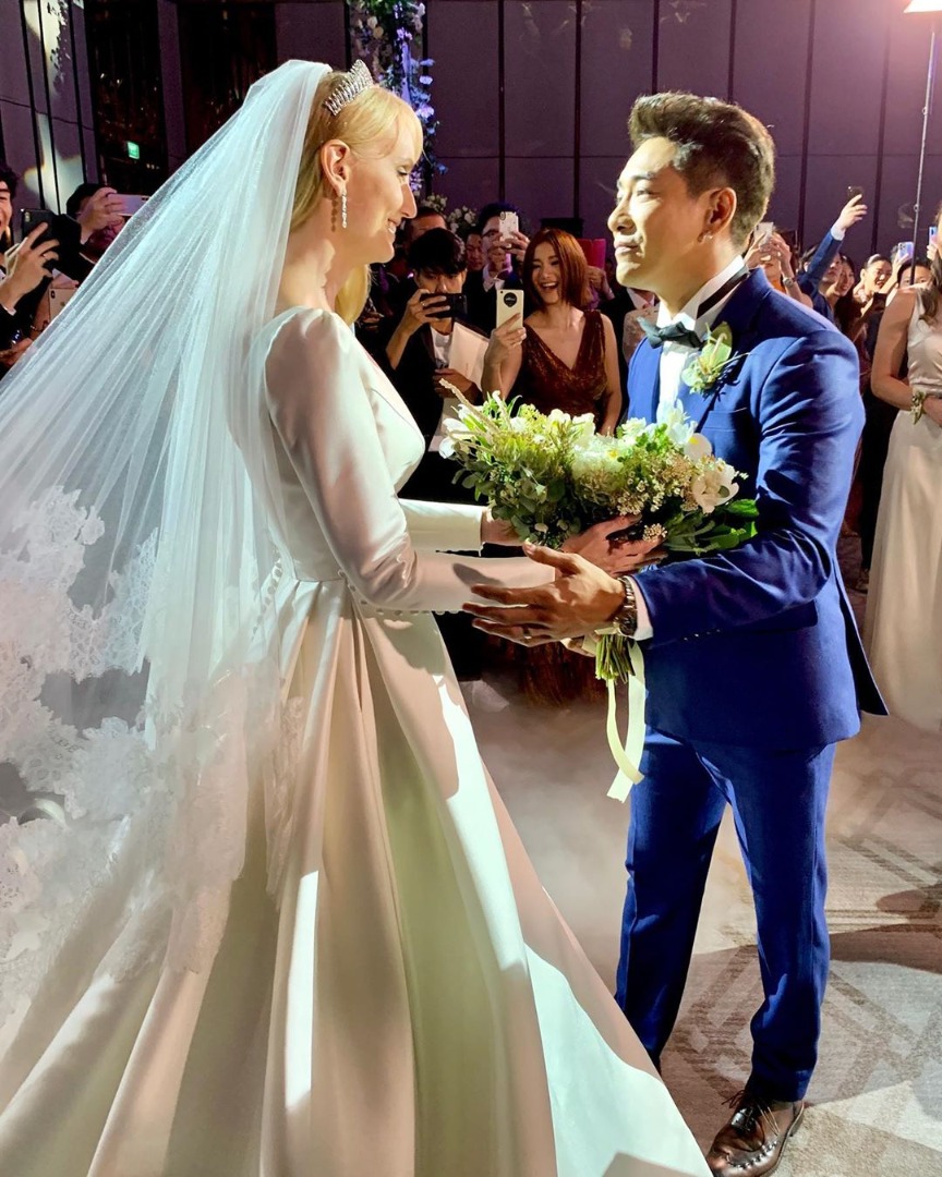 ชุดแต่งงาน อาแมนด้า เจ้าสาว บอย พิษณุ