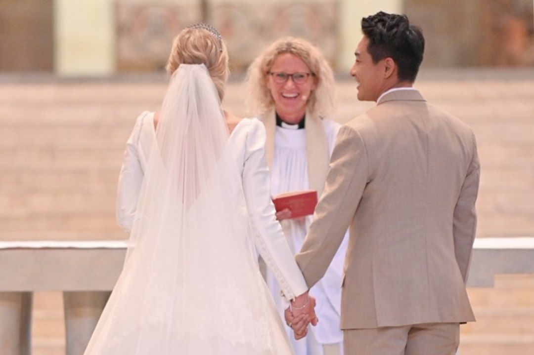 ชุดแต่งงาน อาแมนด้า เจ้าสาว บอย พิษณุ