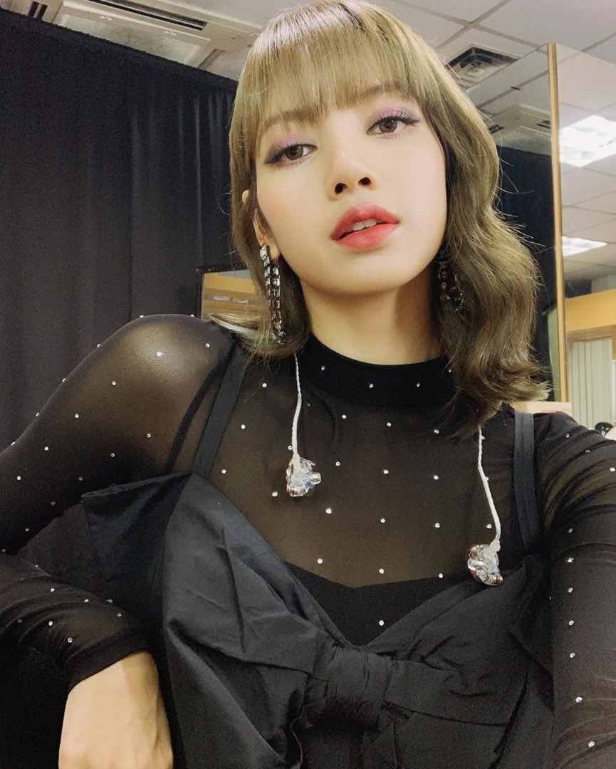 ลิซ่า BLACKPINK 