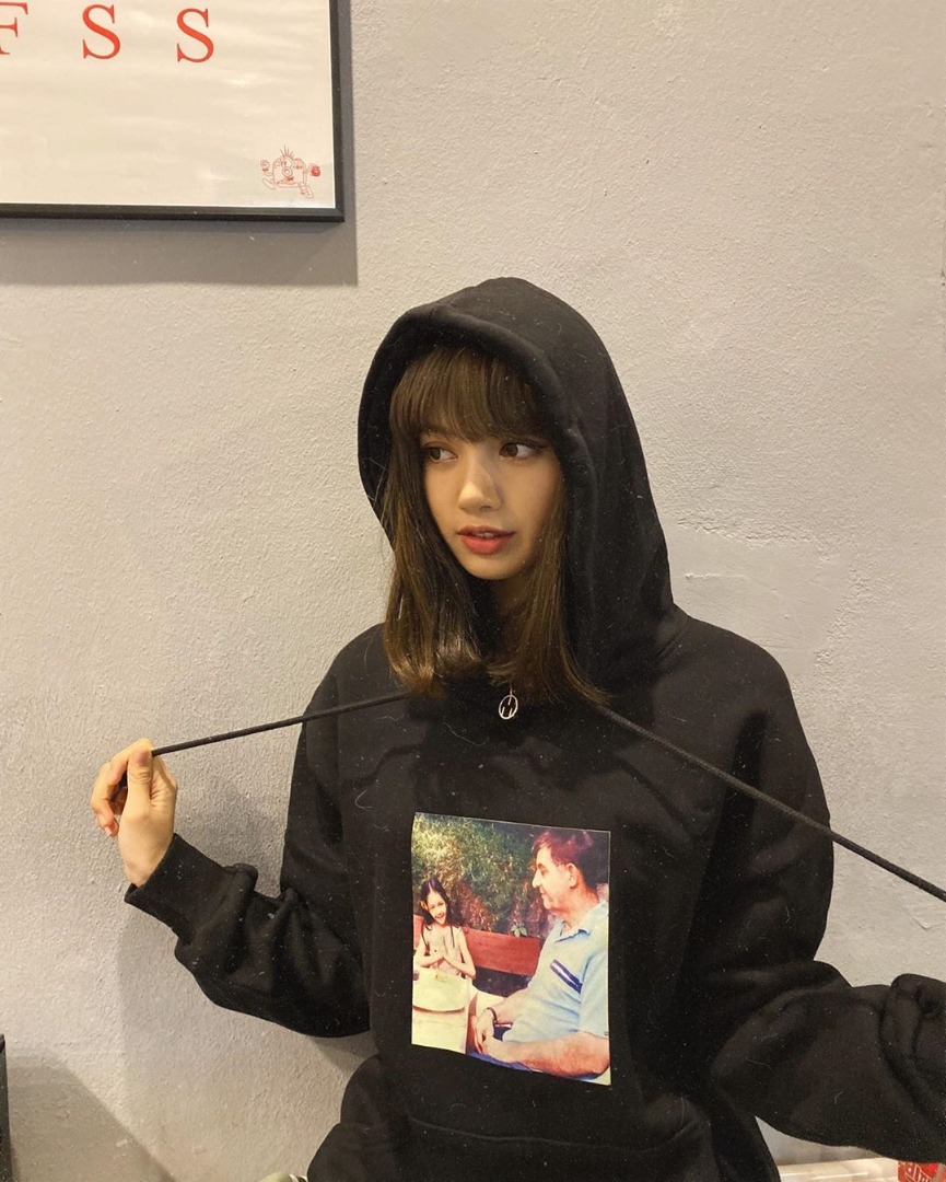 Lisa BLACKPINK