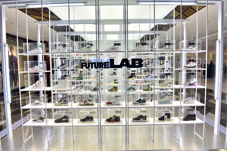 Future Lab Volume 1 : Sneaker