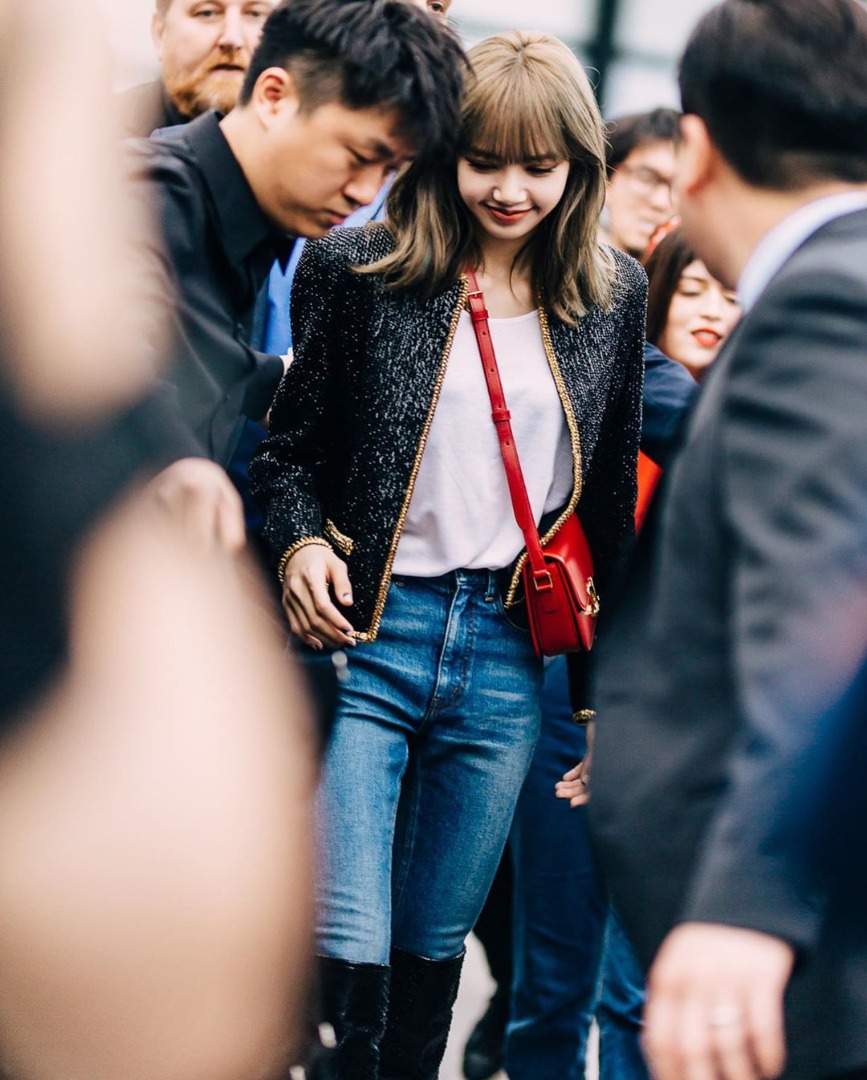 ลิซ่า BLACKPINK 