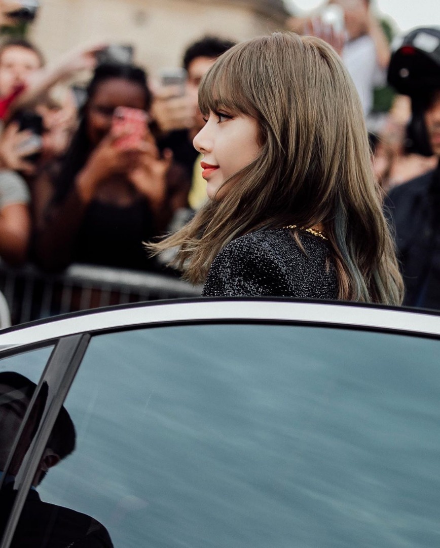 ลิซ่า BLACKPINK 