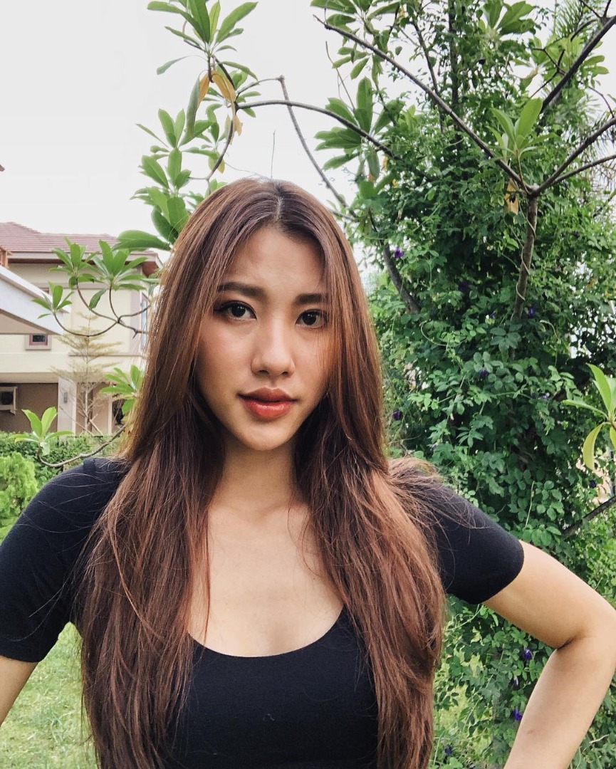 เม วิจิดตา มิสยูนิเวิร์สลาว 2019