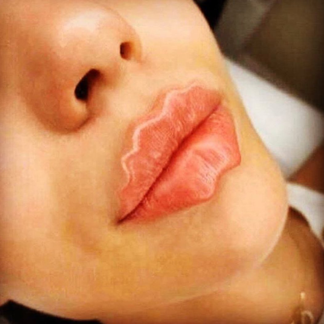 Devil Lips
