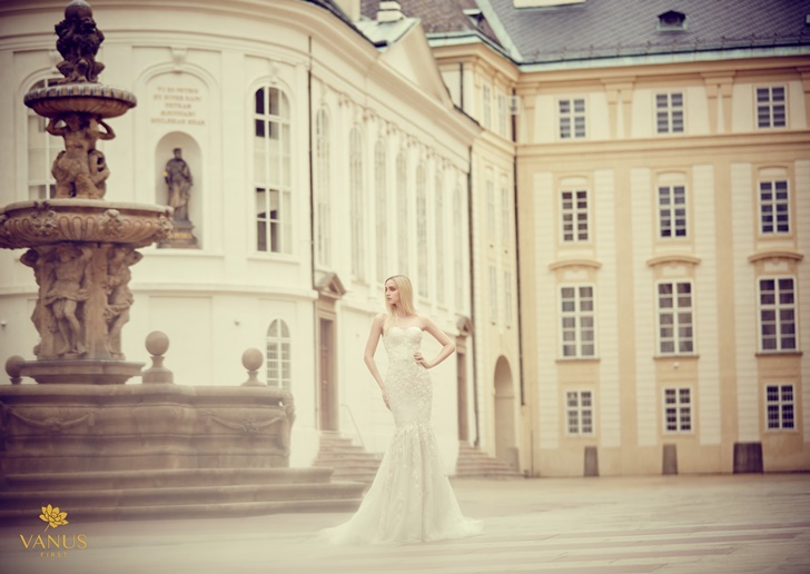 ชุดแต่งงาน แบรนด์ วนัช เฟิร์ส