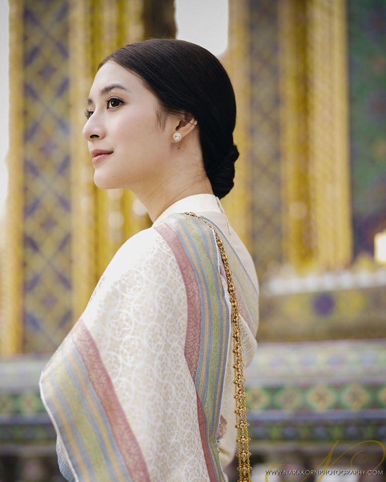 มิว นิษฐา ชุดแต่งงานไทย