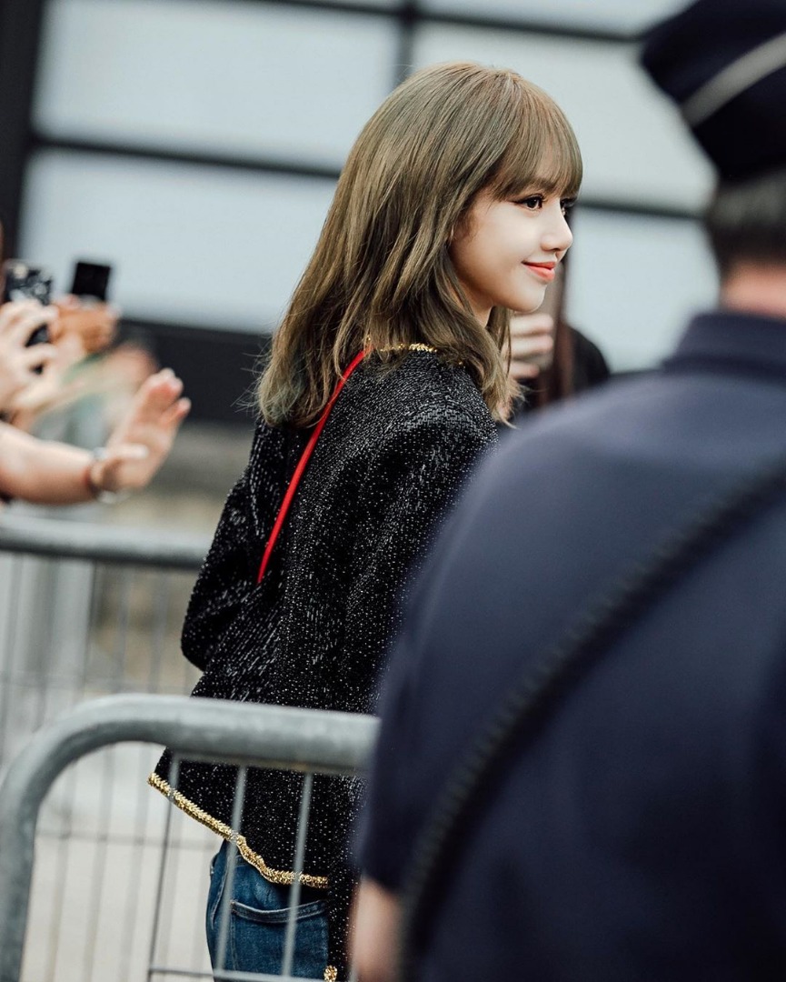 ลิซ่า BLACKPINK