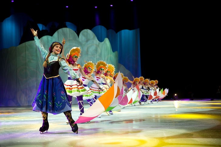 Disney On Ice presents Live Your Dreams