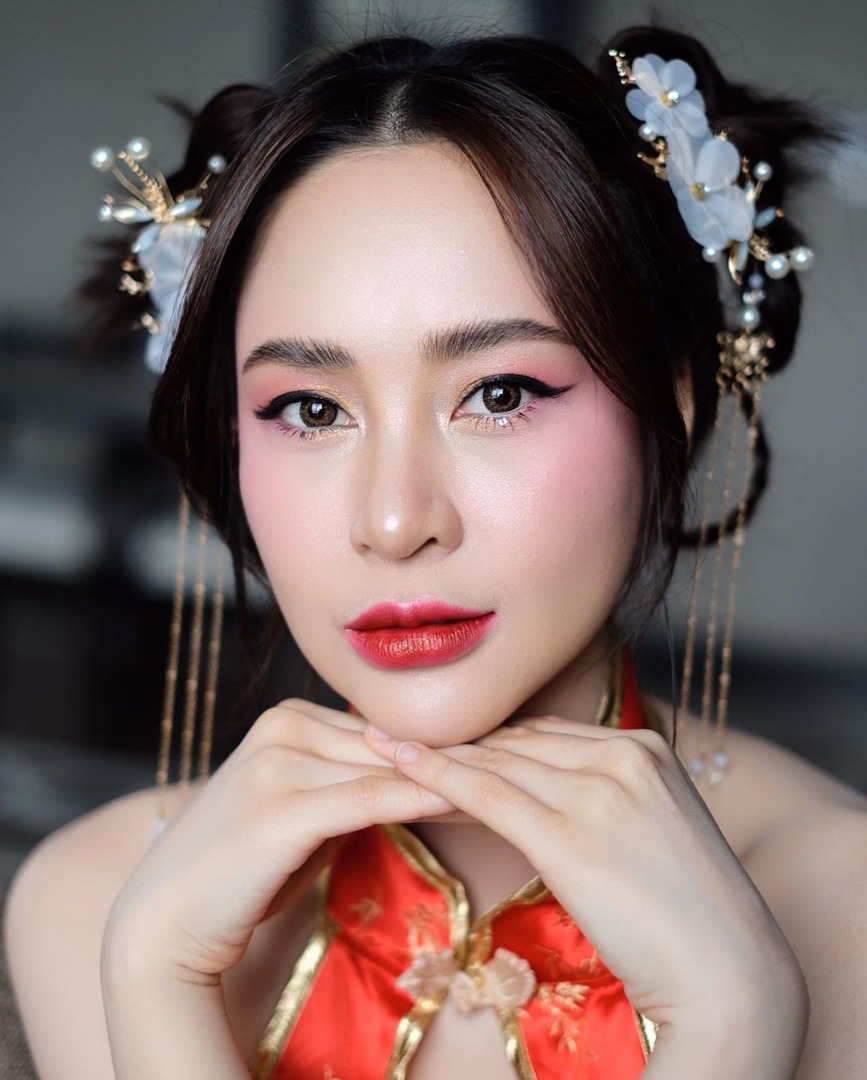 แต่งหน้า