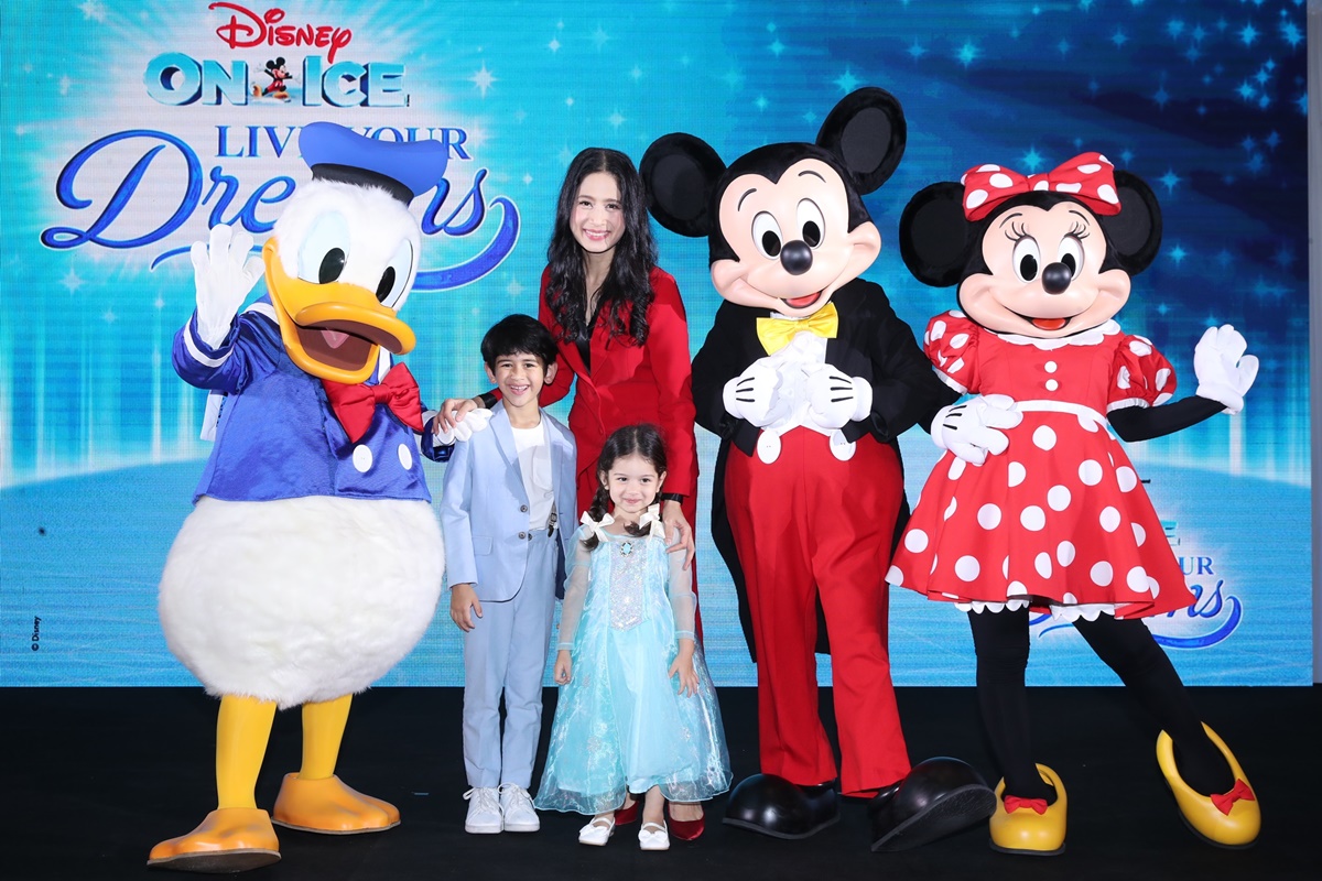 Disney On Ice presents Live Your Dreams