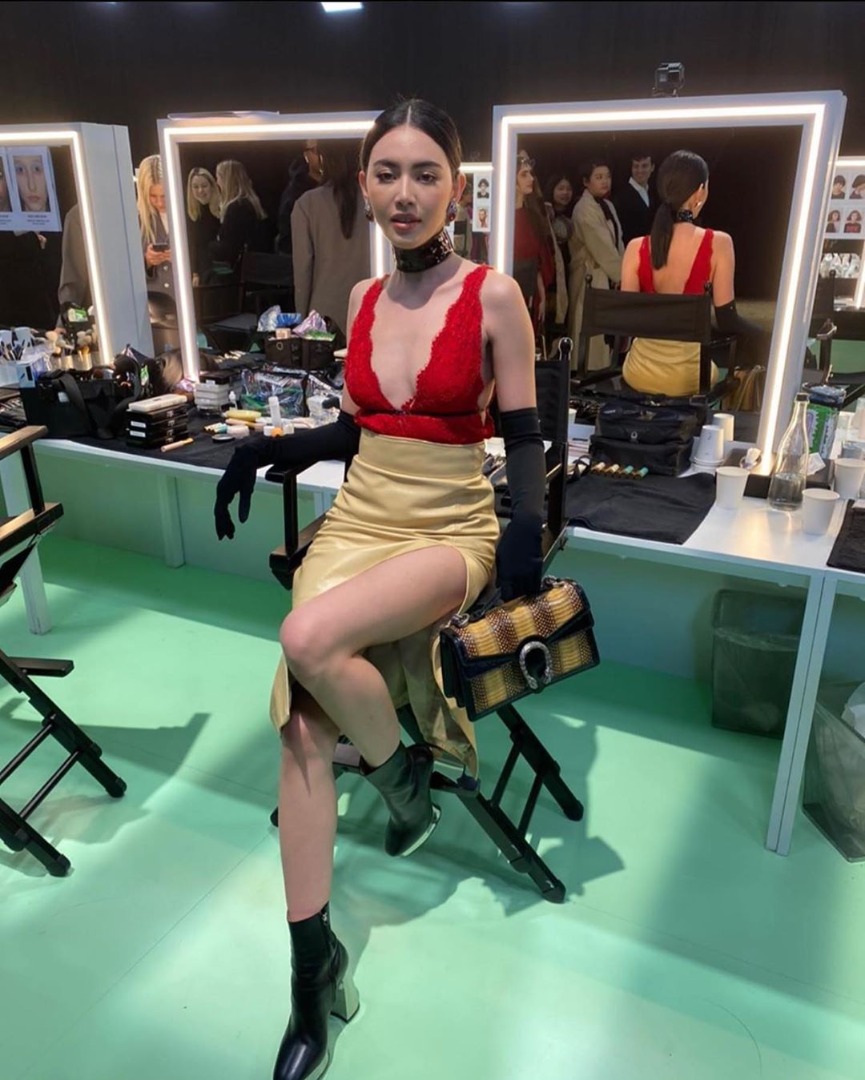 ใหม่ ดาวิกา