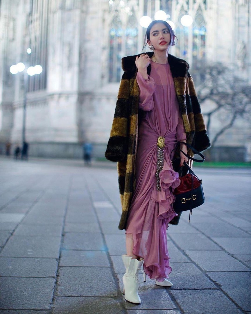 ใหม่ ดาวิกา