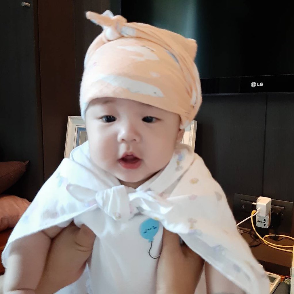 น้องธีร์-น้องพีร์ ลูกฝาแฝด บีม กวี