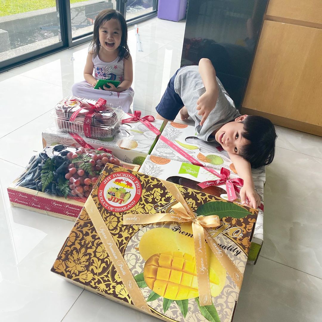 ลูกนิหน่า สุฐิตา