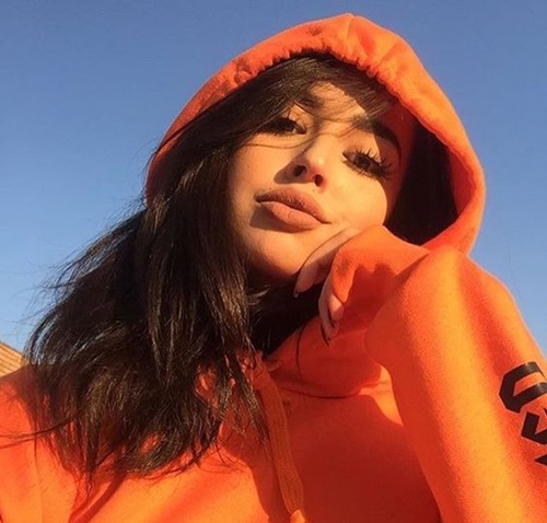 แฟชั่นสีส้ม