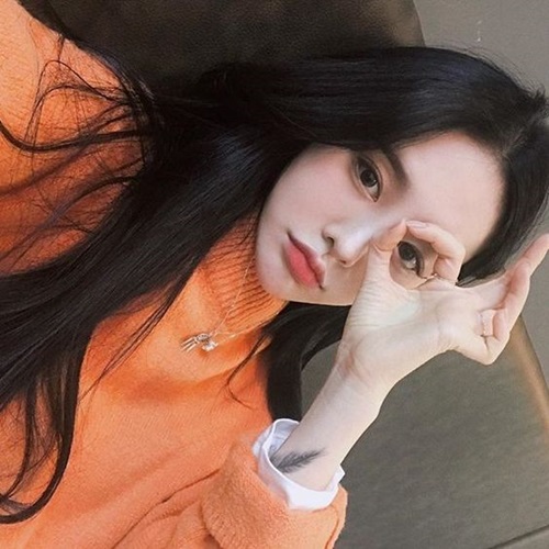 แฟชั่นสีส้ม