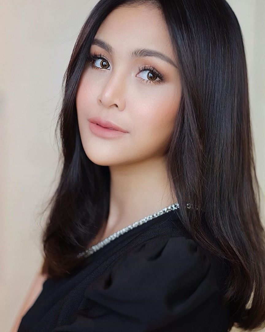 แป้ง พลอยวารินทร์