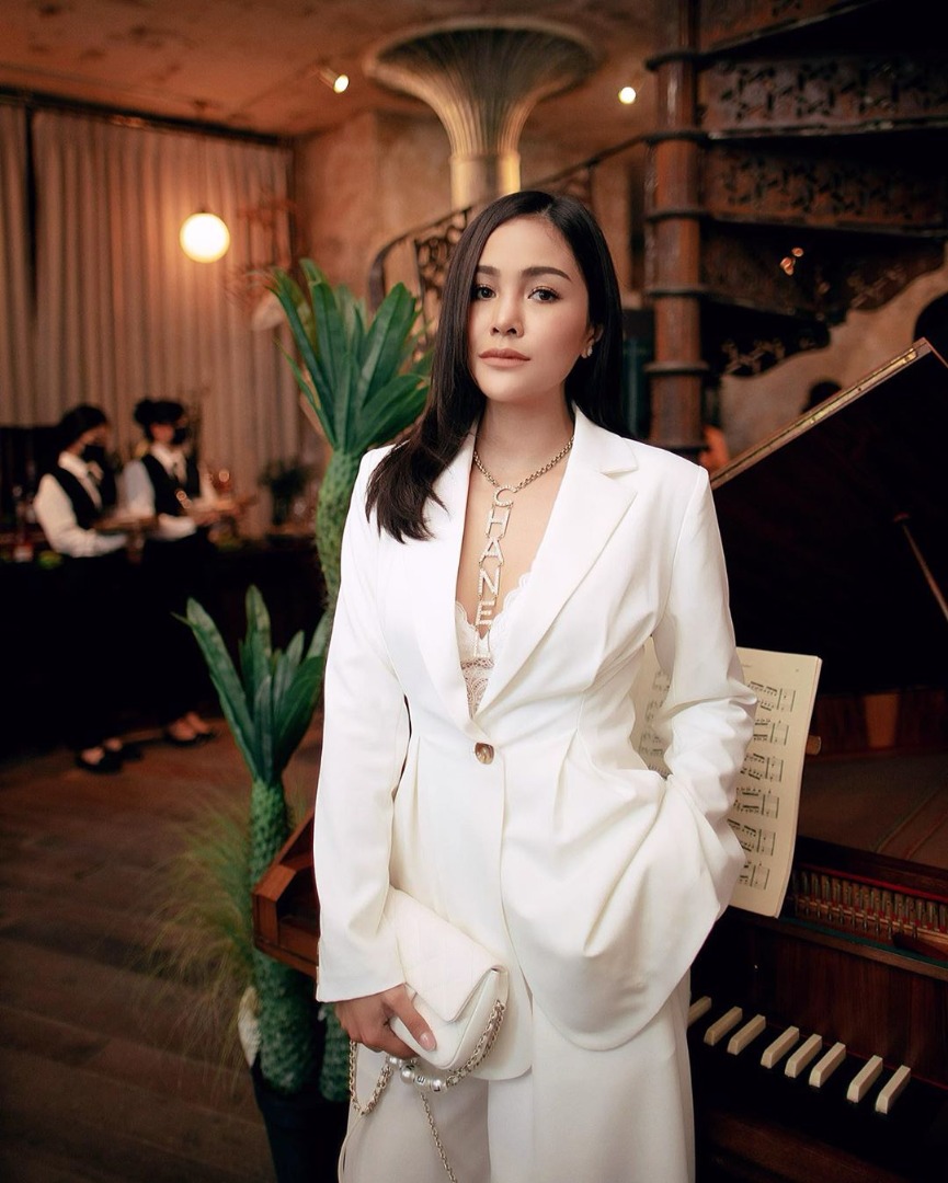 แป้ง พลอยวารินทร์