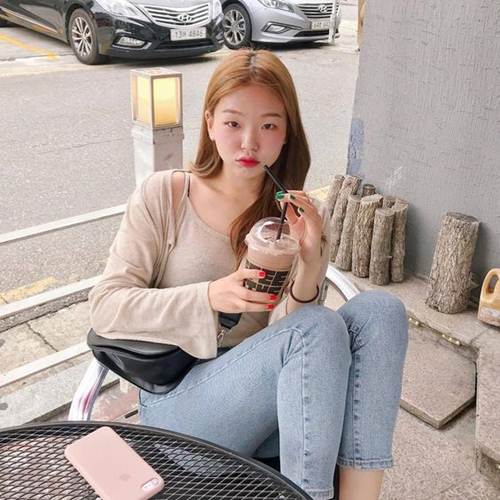 ไอเดียแต่งตัวไปร้านกาแฟ