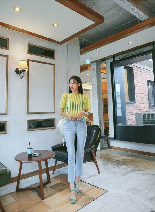 ไอเดียแต่งตัวไปร้านกาแฟ