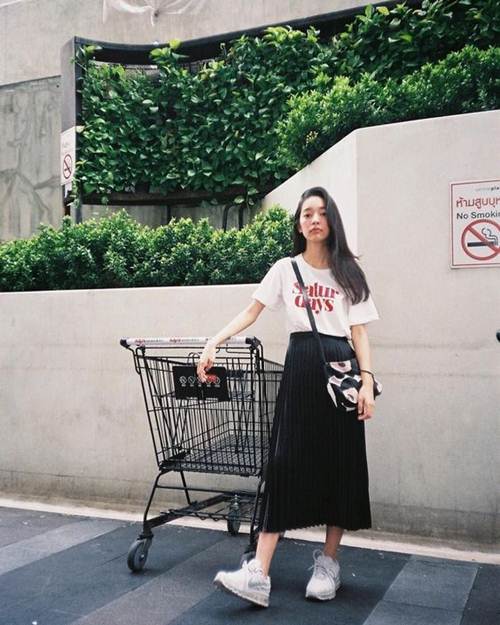 ไอเดียแมทช์รองเท้าผ้าใบ