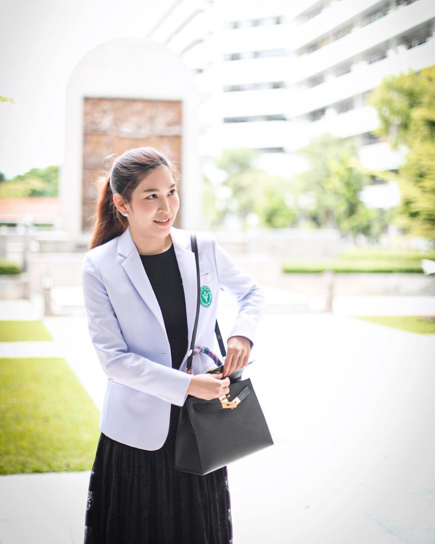 หมอบุ๋ม พรรณประภา