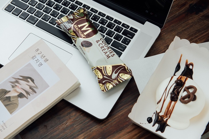 แม็กนั่ม คุกกี้ แอนด์ ครีม