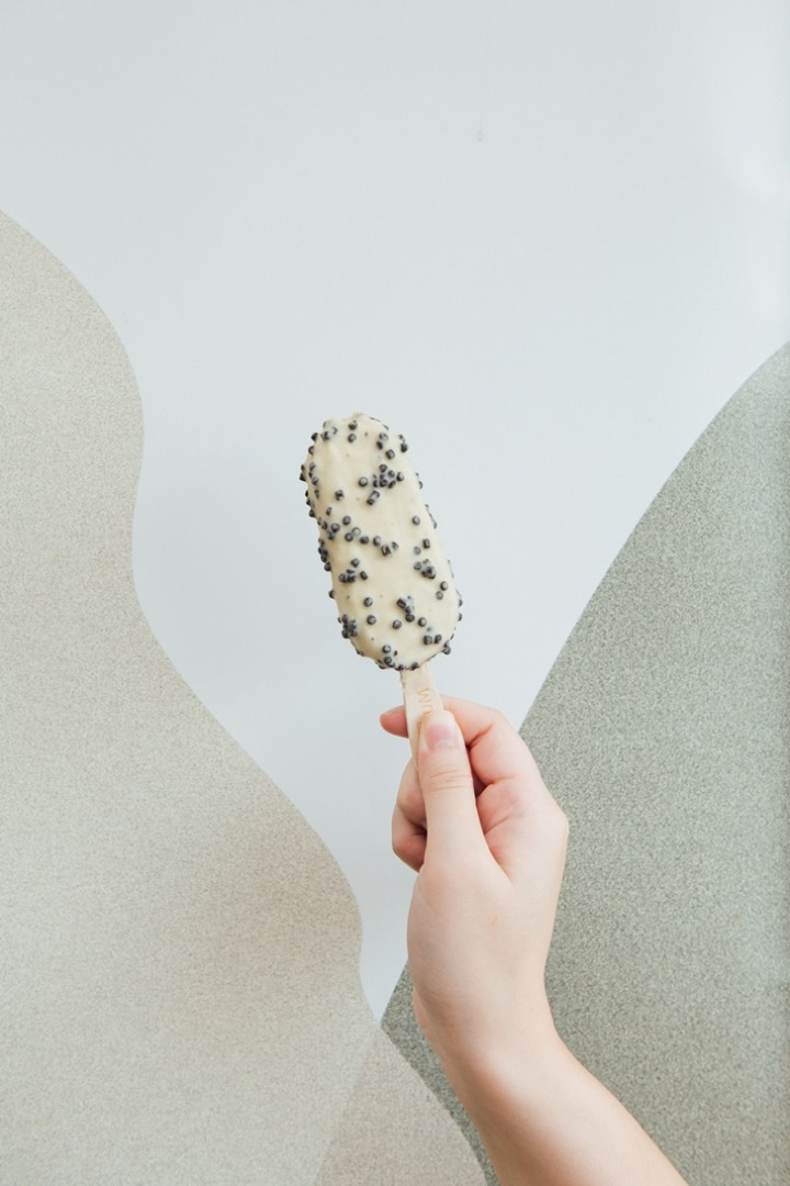 แม็กนั่ม คุกกี้ แอนด์ ครีม