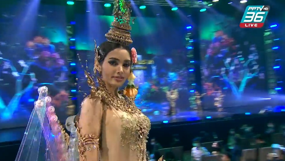 Miss Universe Thailand 2020 ชุดไทย