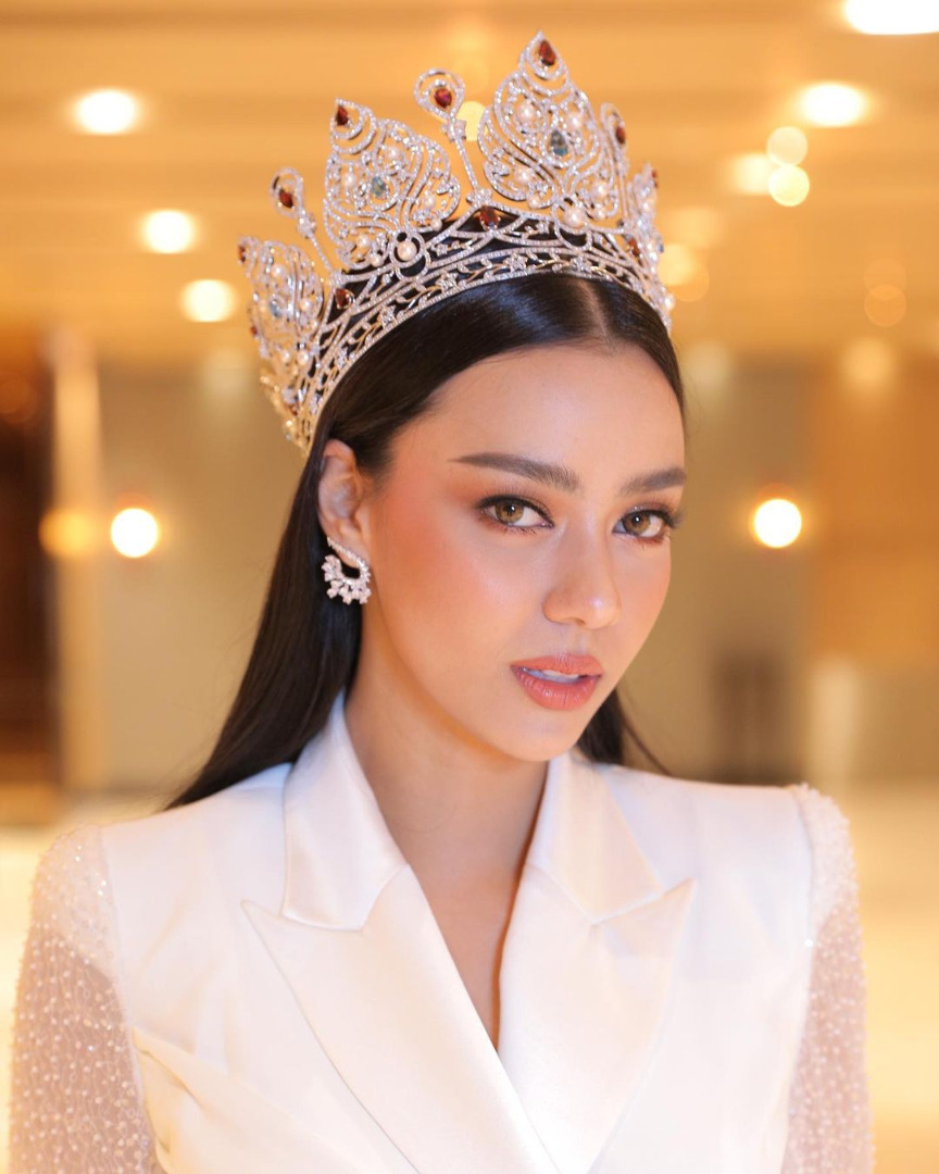 อแมนด้า ชาร์ลีน ออบดัม