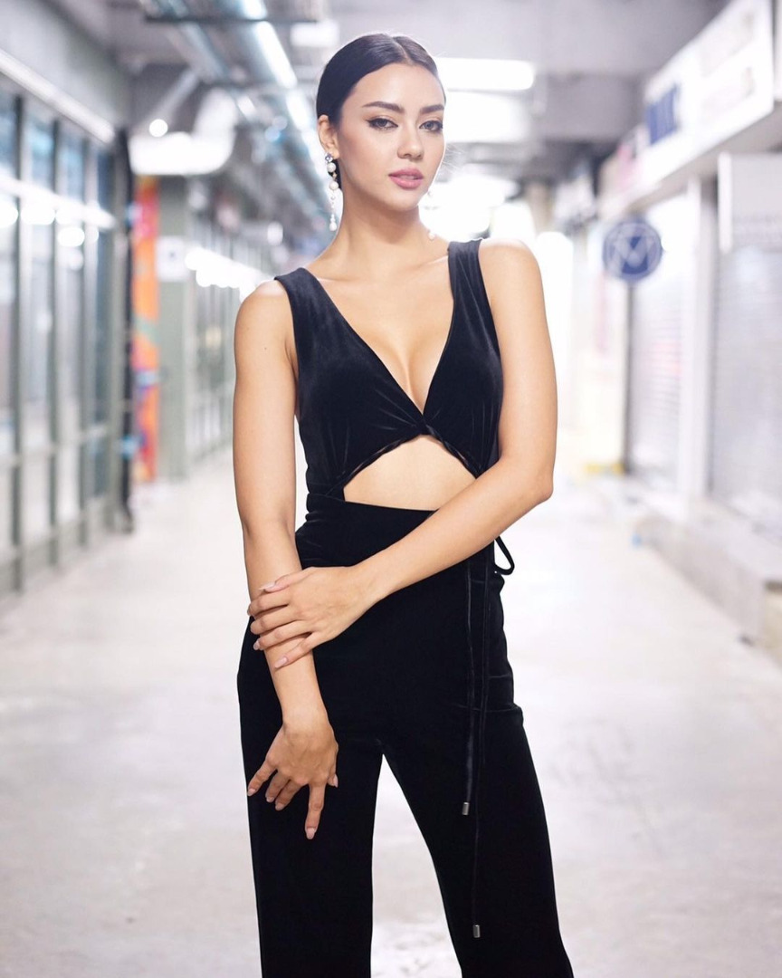 อแมนด้า ชาร์ลีน ออบดัม