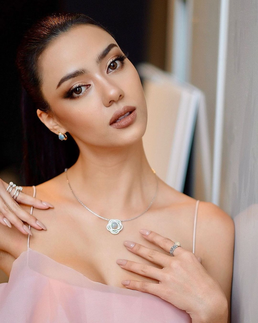 อแมนด้า ชาร์ลีน ออบดัม