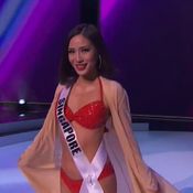 Miss Universe 2020 ชุดว่ายน้ำ