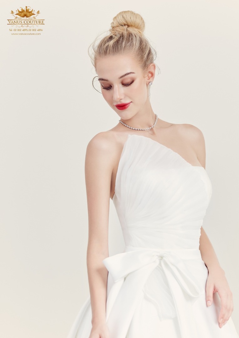 ชุดแต่งงาน วนัช กูตูร์